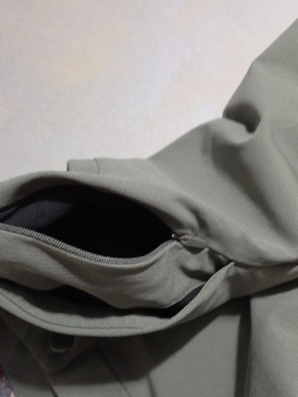lululemon athletica Men's Flat-Front Shorts — Olive Green